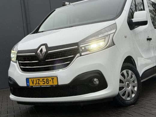 Renault Trafic 2.0 dCi 120 PK / L2H1 / DUBBELE CABINE / TREKHAAK / IMPERIAAL / 6-PERS / LED / AIRCO / CRUISE ActivLease financial lease