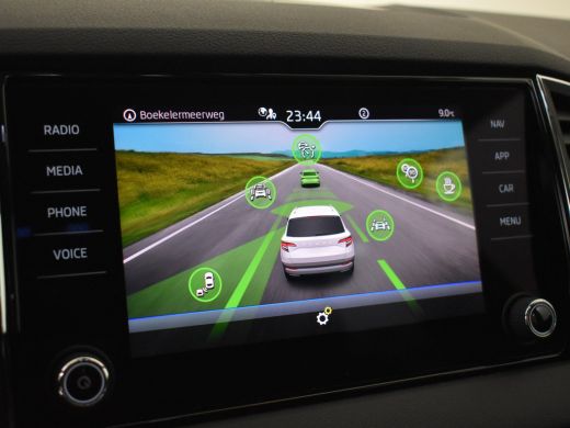 Skoda Karoq 1.5 TSI ACT Business Edition 150pk DSG/AUTO | Camera achter | Park assist | Dodehoekdetectie | Ke... ActivLease financial lease