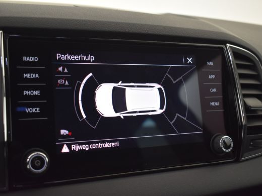 Skoda Karoq 1.5 TSI ACT Business Edition 150pk DSG/AUTO | Camera achter | Park assist | Dodehoekdetectie | Ke... ActivLease financial lease