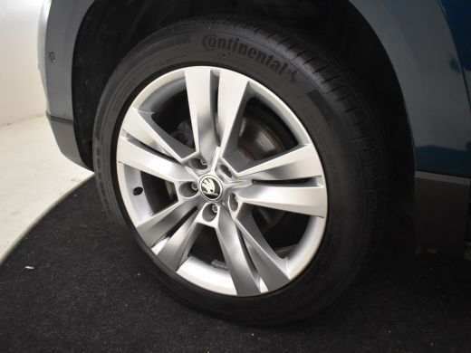 Skoda Karoq 1.5 TSI ACT Style Business 150pk DSG/AUTO | Trekhaak | Panoramadak | Dodehoekdetectie | Canton au... ActivLease financial lease