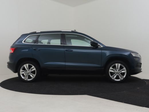 Skoda Karoq 1.5 TSI ACT Style Business 150pk DSG/AUTO | Trekhaak | Panoramadak | Dodehoekdetectie | Canton au... ActivLease financial lease