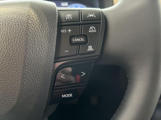 Toyota C-HR 2.0 Plug-in Hybrid 220 Executive | All-in prijs | Automaat | Stoelverwarming | voorstoel memory ActivLease financial lease