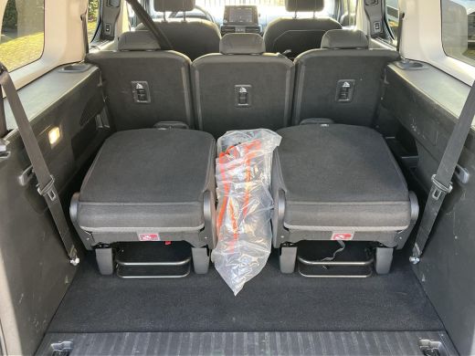 Toyota ProAce ProAce city Verso 50KWH Lang 7P | Navigatie | Parkeersensoren | Stoelverwarming | Keyless entry | ActivLease financial lease