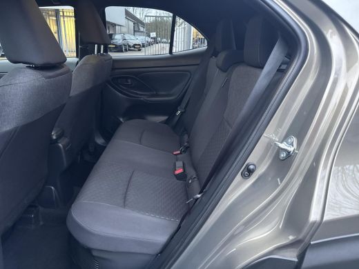 Toyota Yaris Cross 1.5 Hybrid 115 Dynamic Comfort Pack | 06-10141018 Voor meer informatie ActivLease financial lease