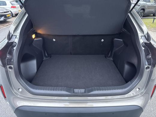 Toyota Yaris Cross 1.5 Hybrid 115 Dynamic Comfort Pack | 06-10141018 Voor meer informatie ActivLease financial lease