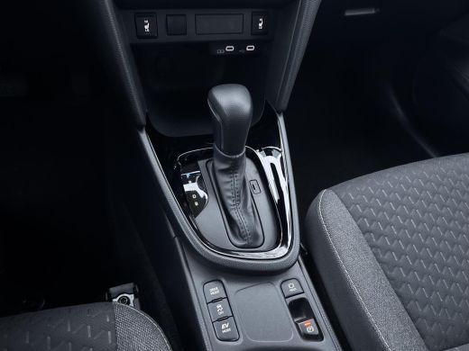 Toyota Yaris Cross 1.5 Hybrid 115 Dynamic Comfort Pack | 06-10141018 Voor meer informatie ActivLease financial lease