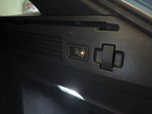 Volkswagen Arteon eHYBRID 218PK DSG R-LINE BUSINESS+ TREKHAAK/360CAMERA/PANORAMADAK ActivLease financial lease