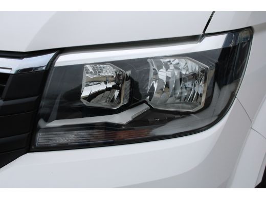 Volkswagen Crafter L3H3 2.0 TDI 140 PK Highline | CAMERA | TREKHAAK | GEVEERDE STOEL | ALL-SEASON BANDEN ActivLease financial lease