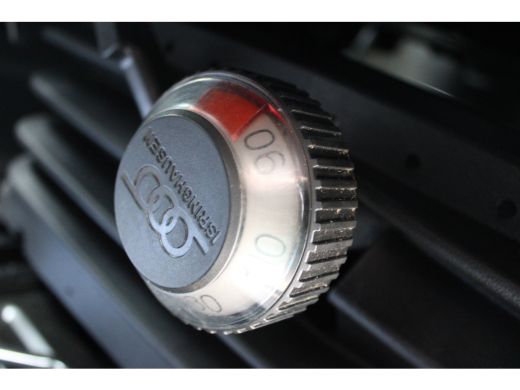 Volkswagen Crafter L3H3 2.0 TDI 140 PK Highline | CAMERA | TREKHAAK | GEVEERDE STOEL | ALL-SEASON BANDEN ActivLease financial lease