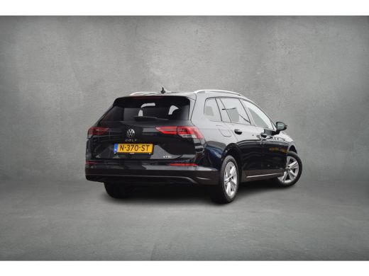 Volkswagen Golf Variant Variant 1.0 eTSI Life Business | Stuur- en Stoelverw. | Sportstoelen | LED | Massage ActivLease financial lease