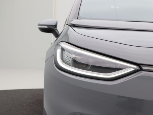 Volkswagen ID.3 First Plus 58 kWh | Panoramadak | Adaptive Cruise | Climate Control | Stoelverwarming | Navigatie... ActivLease financial lease