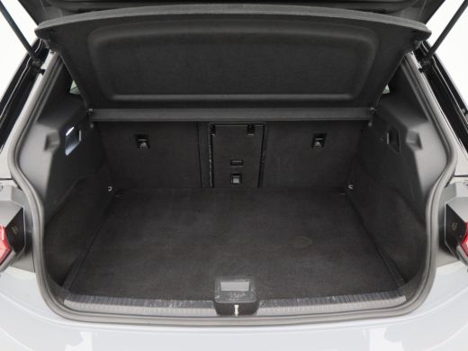 Volkswagen ID.3 First Plus 58 kWh | Panoramadak | Adaptive Cruise | Climate Control | Stoelverwarming | Navigatie... ActivLease financial lease