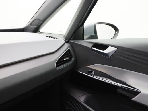 Volkswagen ID.3 First Plus 58 kWh | Panoramadak | Adaptive Cruise | Climate Control | Stoelverwarming | Navigatie... ActivLease financial lease