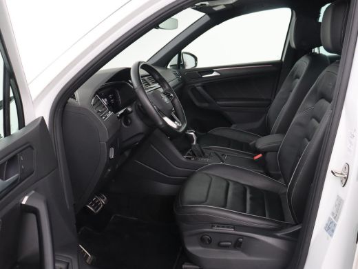 Volkswagen Tiguan 1.4 TSI eHybrid R Line | Panoramadak | Leder | Stoelverwarming | Trekhaak | 360 Camera | Adaptive... ActivLease financial lease