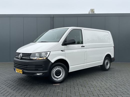 Volkswagen Transporter 2.0 TDI 102 PK / L1H1 / 1e EIG. / CAMERA / AIRCO / CRUISE / ACHTERKLEP / NETTE BUS ActivLease financial lease