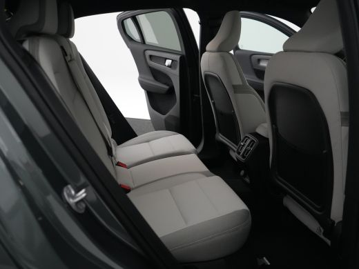 Volvo  EC40 Single Extended Ultra 82 kWh Pixel LED | Harman Kardon | 360&deg; Camera | 20" | Elek stoelen | Panor... ActivLease financial lease