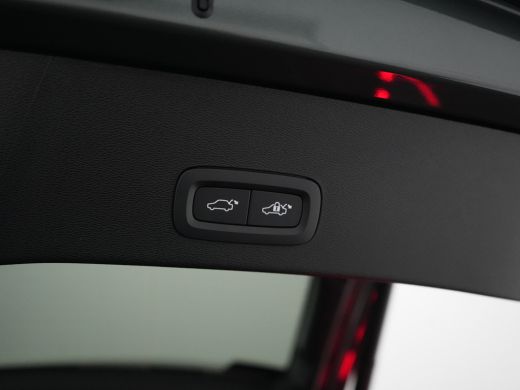 Volvo  EC40 Single Extended Ultra 82 kWh Pixel LED | Harman Kardon | 360&deg; Camera | 20" | Elek stoelen | Panor... ActivLease financial lease