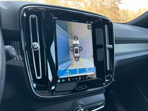 Volvo  XC40 Recharge P8 AWD R-Design | Soh 91% | Warmtepomp | Pano | Memory | Trekhaak | 360 camera | Harman/... ActivLease financial lease