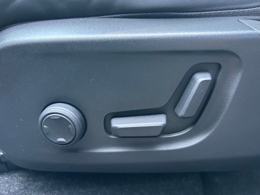 Volvo  XC40 Recharge P8 AWD R-Design | Soh 91% | Warmtepomp | Pano | Memory | Trekhaak | 360 camera | Harman/... ActivLease financial lease