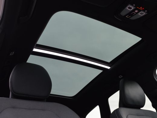 Volvo  XC60 2.0 T8 Recharge AWD Ultimate Dark ActivLease financial lease