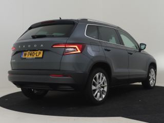 Skoda Karoq 1.5 TSI ACT Business Edition 150pk DSG/AUTO | Camera achter | Park assist | Dodehoekdetectie | Ke...