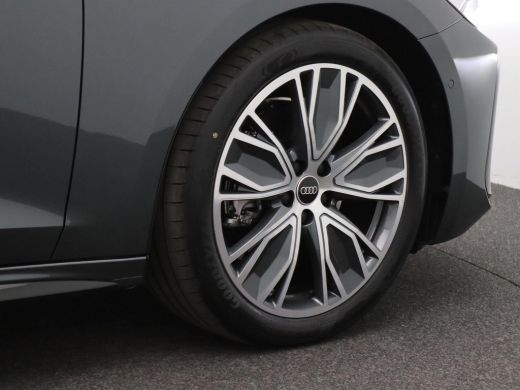 Audi A5 Avant 2.0 TFSI S edition 150PK S-Tronic S-Line, Panoramadak, Matrix-LED verlichting, Side Assist,... ActivLease financial lease