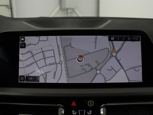 BMW 3 Serie 318i Executive Edition | Adaptive cruise | Leder | Stoel & stuurverwarming | Carplay | Harman/Kar... ActivLease financial lease