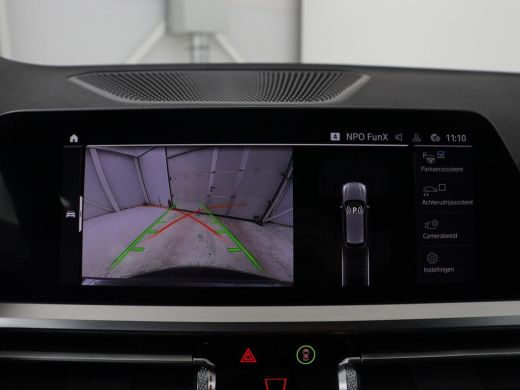 BMW 3 Serie 320e M Sport | Leder | Adaptive cruise | Stoelverwarming | Camera | Keyless | Carplay | Sportstoe... ActivLease financial lease