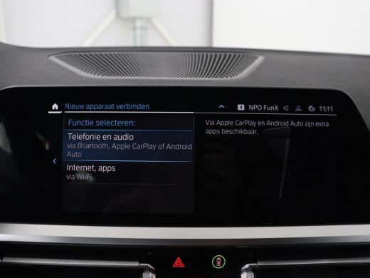 BMW 3 Serie 320e M Sport | Leder | Adaptive cruise | Stoelverwarming | Camera | Keyless | Carplay | Sportstoe... ActivLease financial lease