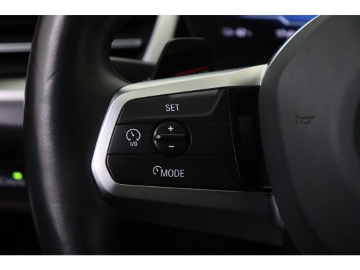 BMW iX1 xDrive30 M Sport Automaat / Sportstoelen / Achteruitrijcamera / M Adaptief onderstel / Comfort Ac... ActivLease financial lease