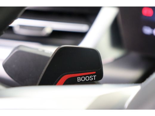 BMW iX1 xDrive30 M Sport Automaat / Sportstoelen / Achteruitrijcamera / M Adaptief onderstel / Comfort Ac... ActivLease financial lease