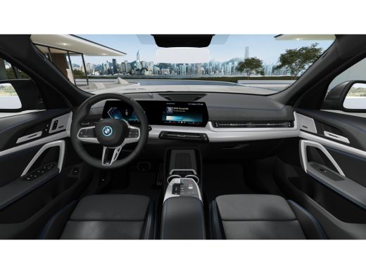 BMW iX2 eDrive20 High Executive M Sport / Panoramadak / Trekhaak / Sportstoelen / M Adaptief onderstel / ... ActivLease financial lease