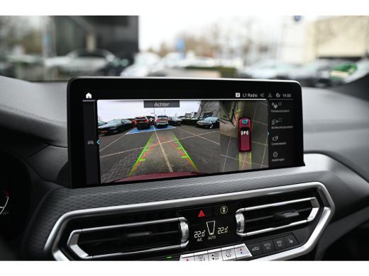 BMW iX3 High Executive / Panoramadak / Adaptief onderstel / Laserlight / Stuurverwarming / Comfort Access... ActivLease financial lease