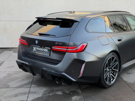 BMW M5 Touring M5 Mat-Keramisch-M Drivers Pack-Pano-Trekhaak-21" ActivLease financial lease