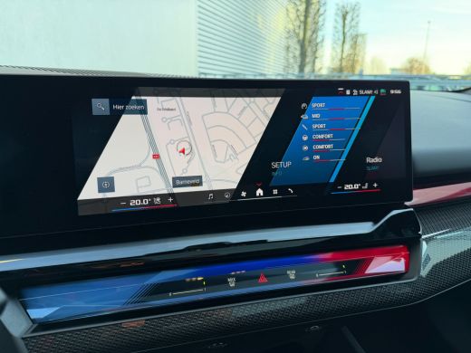 BMW M5 Touring M5 Mat-Keramisch-M Drivers Pack-Pano-Trekhaak-21" ActivLease financial lease