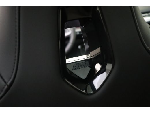 BMW X1 M35i High Executive Automaat / Panoramadak / M Sportstoelen / M adaptief onderstel / Stuurverwarm... ActivLease financial lease