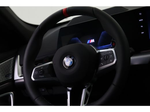 BMW X1 M35i High Executive Automaat / Panoramadak / M Sportstoelen / M adaptief onderstel / Stuurverwarm... ActivLease financial lease