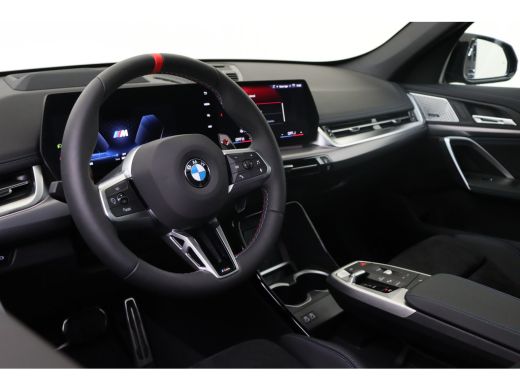 BMW X1 M35i High Executive Automaat / Panoramadak / M Sportstoelen / M adaptief onderstel / Stuurverwarm... ActivLease financial lease