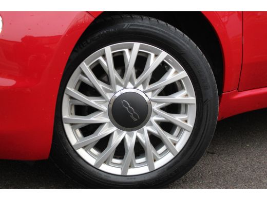 Fiat 500 1.0 Hybrid Lounge | Carplay | DAB | Cruise | Airco | Centrale Vergrendeling | | Carplay | DAB | C... ActivLease financial lease