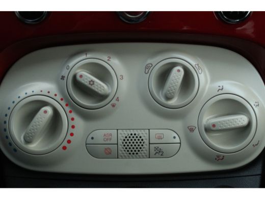 Fiat 500 1.0 Hybrid Lounge | Carplay | DAB | Cruise | Airco | Centrale Vergrendeling | | Carplay | DAB | C... ActivLease financial lease