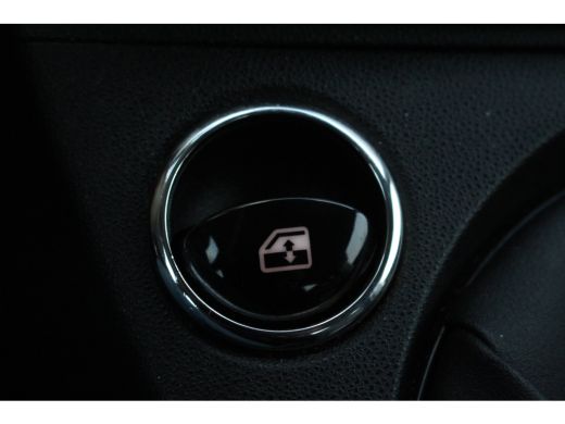 Fiat 500 1.0 Hybrid Lounge | Carplay | DAB | Cruise | Airco | Centrale Vergrendeling | | Carplay | DAB | C... ActivLease financial lease