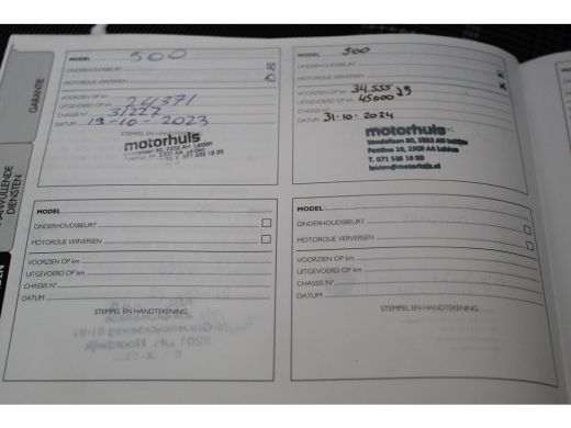 Fiat 500 1.0 Hybrid Lounge | Carplay | DAB | Cruise | Airco | Centrale Vergrendeling | | Carplay | DAB | C... ActivLease financial lease