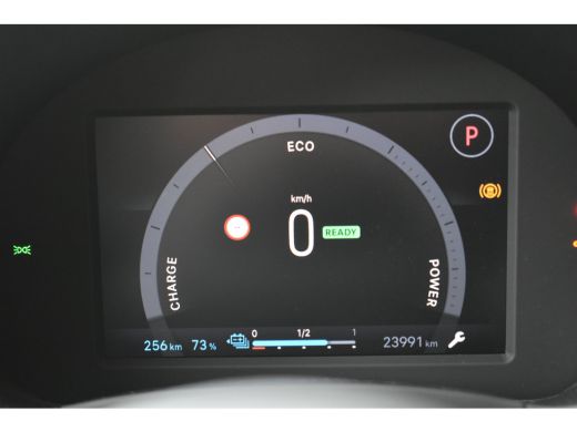 Fiat 600 RED 54kWh 3 Fase 156pk 96%SOH! | Navigatie by App | Parkeersensoren | Full-LED | Airco | Cruise C... ActivLease financial lease