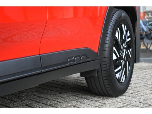 Fiat 600 RED 54kWh 3 Fase 156pk 96%SOH! | Navigatie by App | Parkeersensoren | Full-LED | Airco | Cruise C... ActivLease financial lease