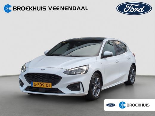 Ford Focus 1.0 ST Line | Trekhaak | Pano | Cruise Control | Carplay | Climate Control