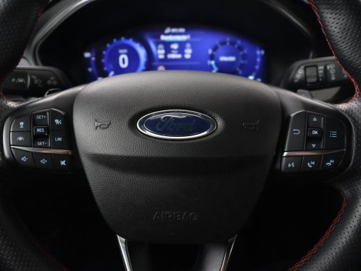Ford Focus 1.5 EcoBoost ST Line X | Trekhaak | Adaptive cruise | Camera | Carplay | Digital Cockpit | Keyles... ActivLease financial lease