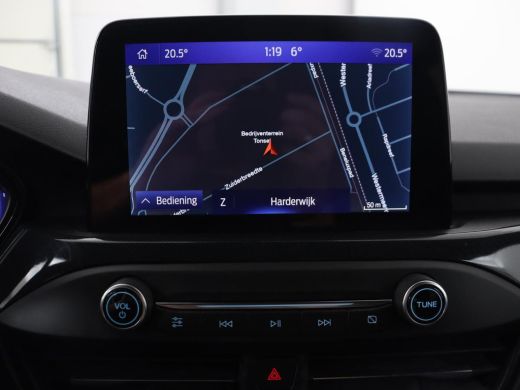 Ford Focus 1.5 EcoBoost ST Line X | Trekhaak | Adaptive cruise | Camera | Carplay | Digital Cockpit | Keyles... ActivLease financial lease