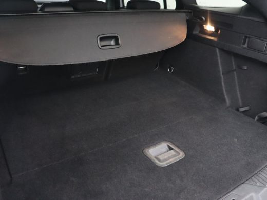 Ford Focus 1.5 EcoBoost ST Line X | Trekhaak | Adaptive cruise | Camera | Carplay | Digital Cockpit | Keyles... ActivLease financial lease