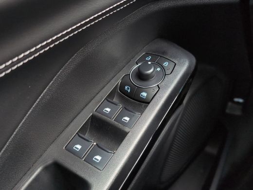 Ford Puma 1.0 Hybrid Automaat Titanium | Winterpack | Cruise control | Camera | CarPlay | Navi | | Buitensp... ActivLease financial lease