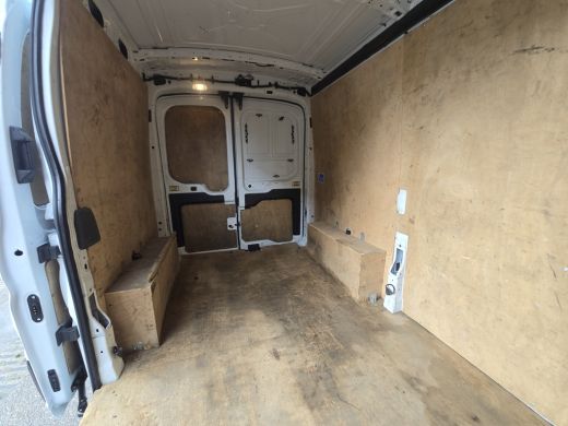 Ford Transit 350 2.0 TDCI L2 H2 - 130 Pk - Euro 6 - Airco - Cruise Control ActivLease financial lease